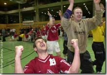 Volker Schulz und alle andern jubeln